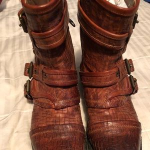 Ugg Italian Women’s Boots Size 7.5 (Sold on eBay)